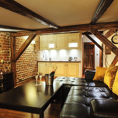 Apartamenty Chleb i Wino Toruń Esterno foto