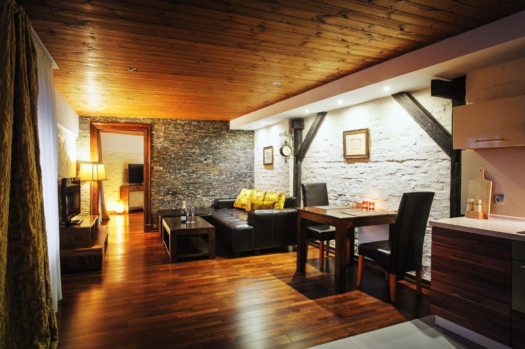 Apartamenty Chleb i Wino Toruń Esterno foto